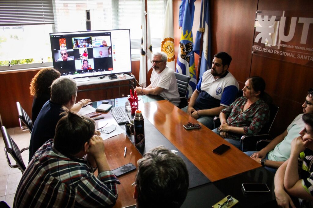 “A 40 años de democracia decimos NUNCA MÁS”